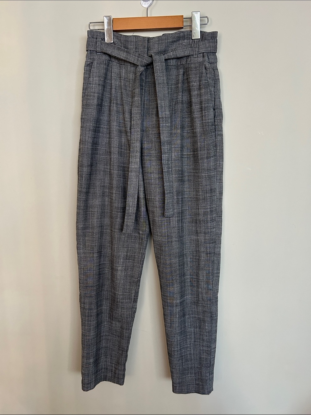 Dynamite High Rise Gray Plaid Trousers, Size S